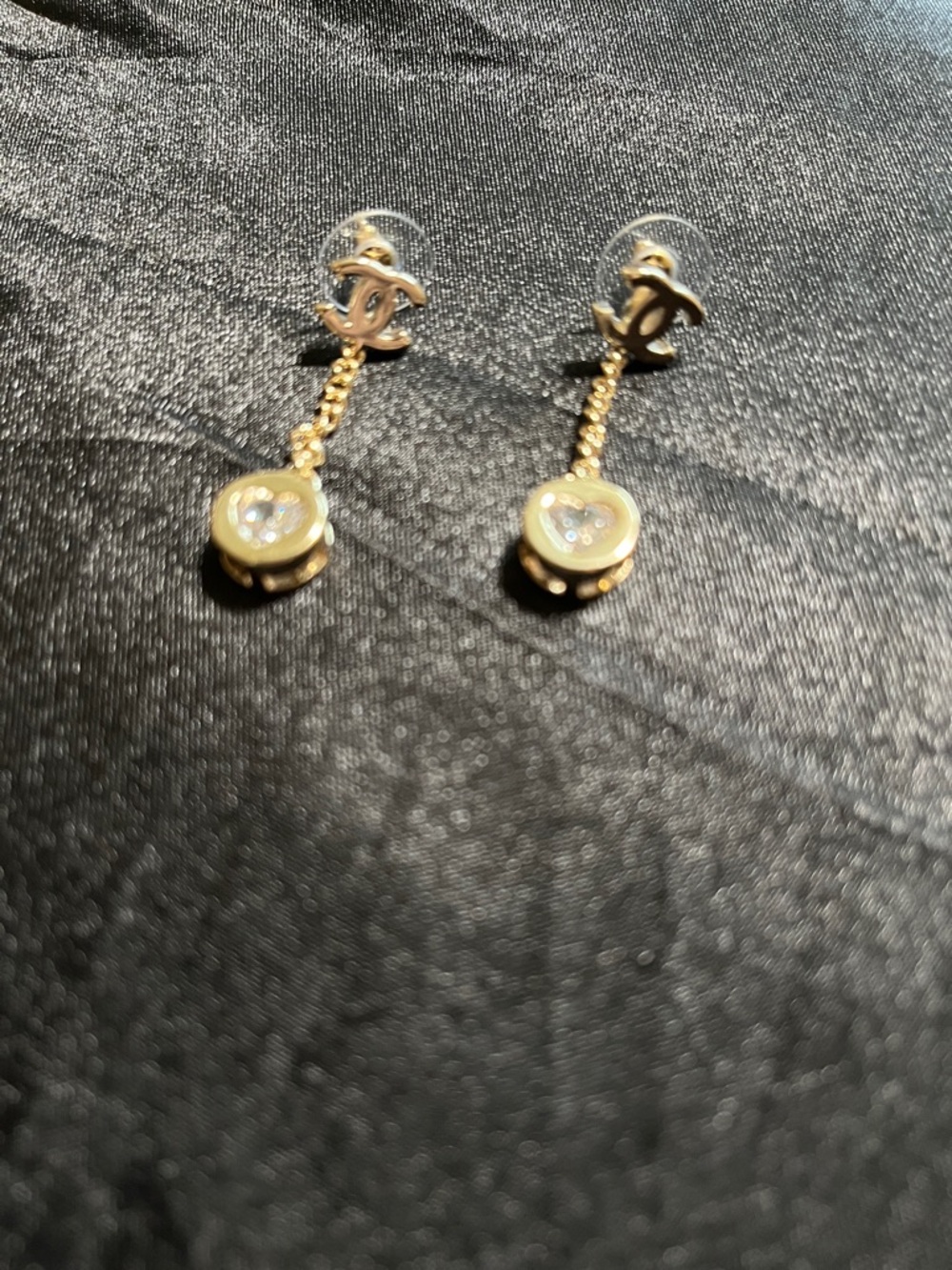 CHANEL Gold-Tone Chain Drop Earrings with Heart Crystal Charm